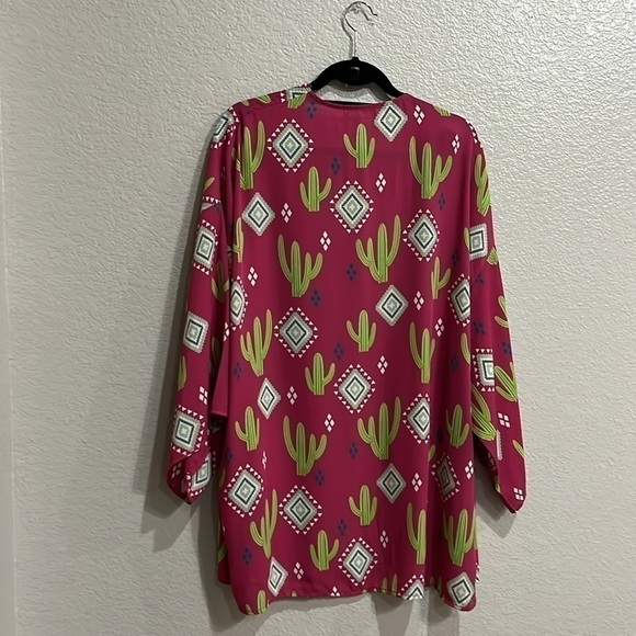 Berry N Cream Pink Cactus print Kimono Size Medium - Picture 7 of 8